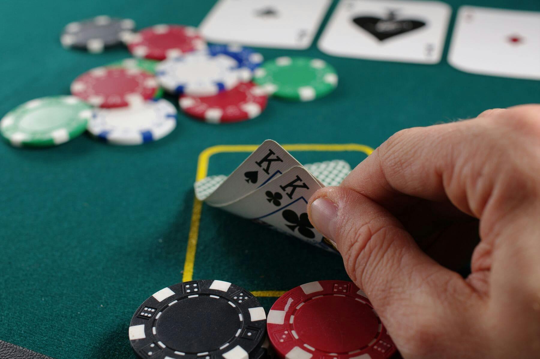 Poker bonus och pokerspelande