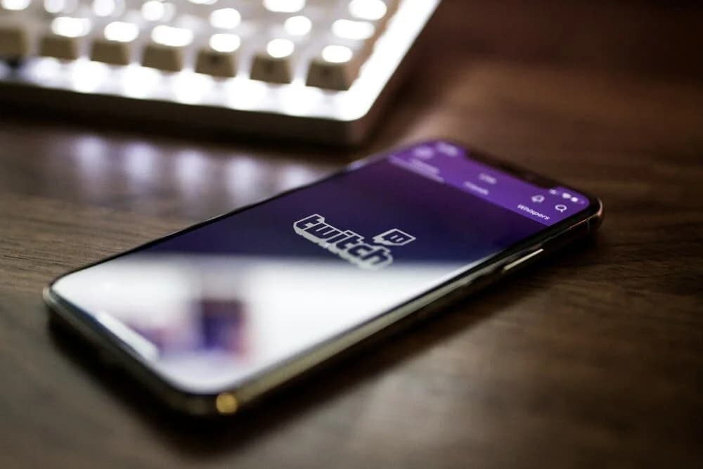 Minskad illegal spelreklam på Twitch efter SVTs granskning